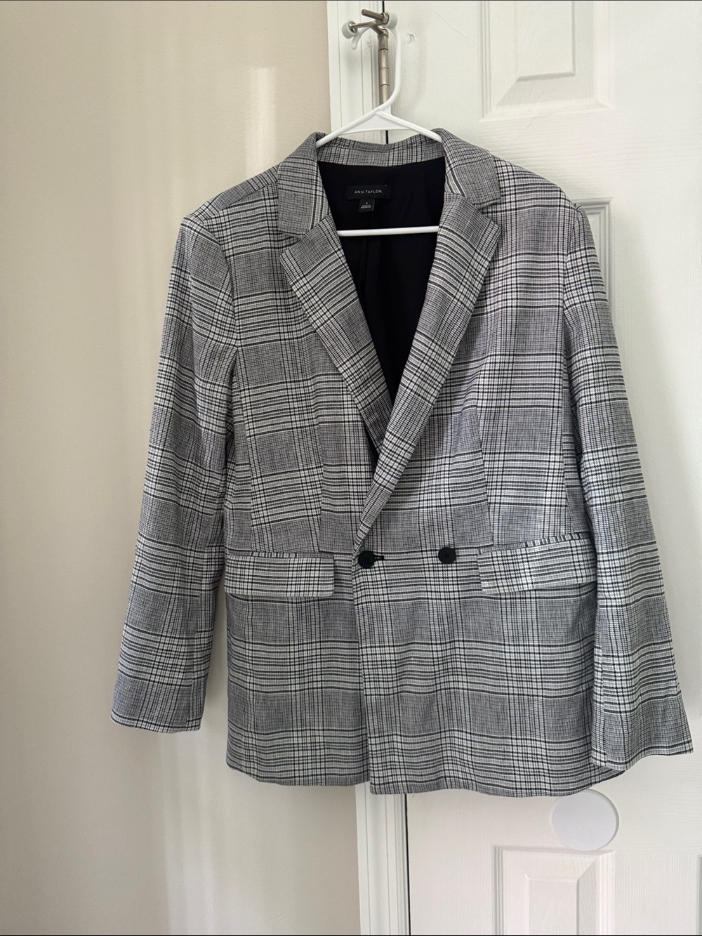 Ann Taylor Gray Plaid Double-Button Blazer